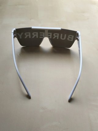 Gafas de sol Burberry blancas