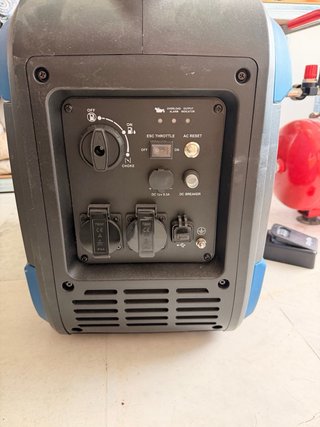 Generador Inverter HBM 3400W (3.4 kW) - A ESTRENAR