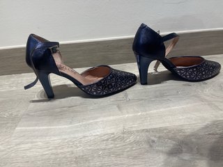 Zapatos de tacón Pitillos