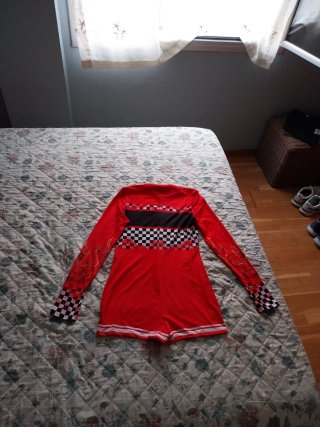 Mono de vestir corto estilo racing