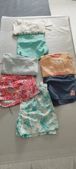 Lote de 6 prendas de verano para niño
