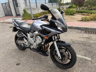 Yamaha FZ6 Naked