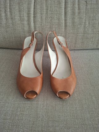 Zapatos de Piel color Camel