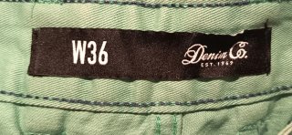 Pantalón corto hombre color verde