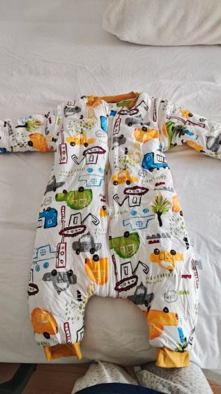 Pijama saco dormir niño estampado coches 85 cm