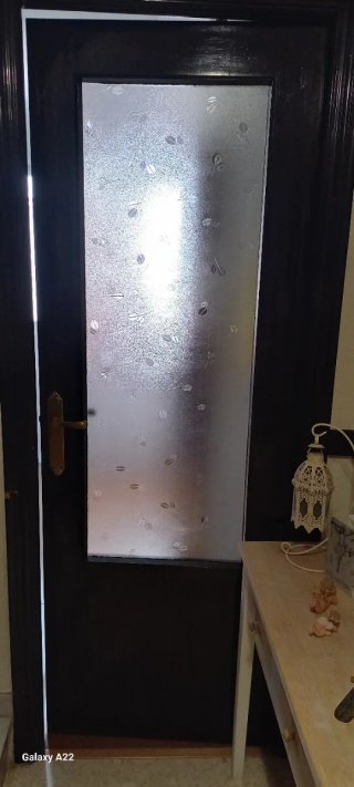 Puertas de madera con cristal y sin cristal