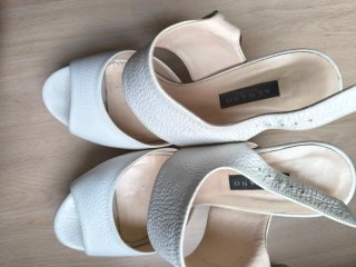 Sandalias Albano Blancas