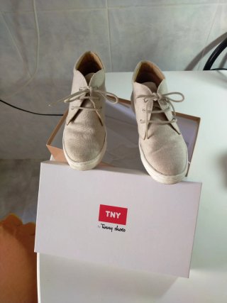 Zapatos Tinny Shoes Beige