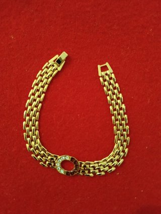 Pulsera tipo Cartier chapada en oro 24k