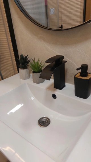Grifo Negro Lavabo Metal