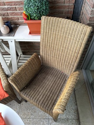 Set de Terraza: Mesa y 2 Sillones