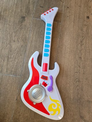 Guitarra de juguete infantil