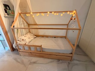 Cama infantil de madera con cajones SKLUM