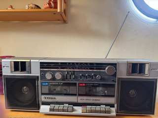 Radio Cassete Sanyo MW220 VINTAGE Funciona.