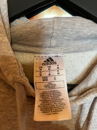 Sudadera Adidas Gris con Capucha