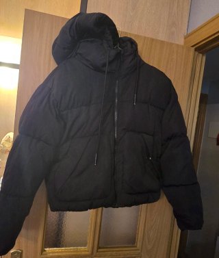 Anorak Negro Pull&Bear