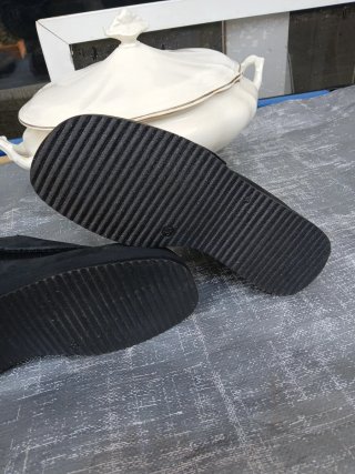 Botines Negros muy buenos Son Italianos
