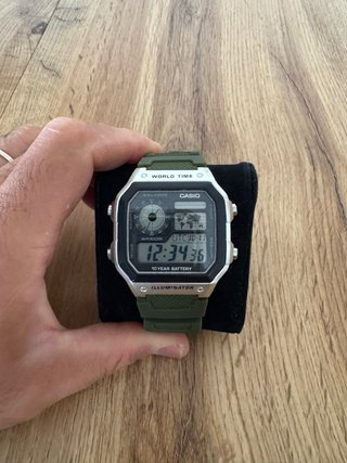 Relógio Casio Illuminator