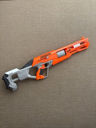 Pistola Nerf Accustrike AlphaHawk