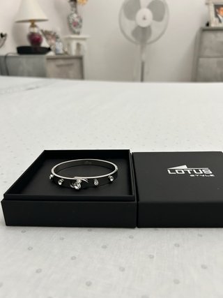 Pulsera Lotus Acero con Circonitas