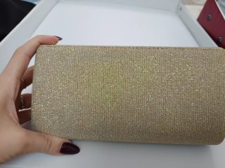 Borsetta dorata elegante