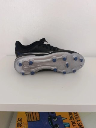 Botas de fútbol Nike Tiempo Negras