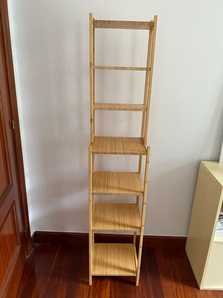 Estantería de bambú para baño