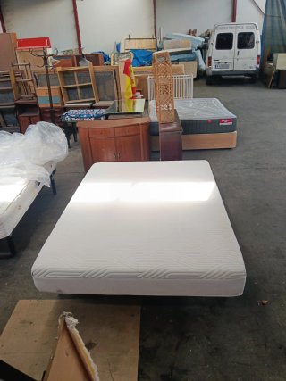 Colchón y Somier de 135 cm OFERTAAAAAAA 70€ TODO