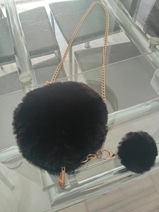 Bolso de fiesta redondo negro. Nuevo sin uso