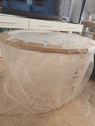 Mesa auxiliar grande Ikea KVISTBRO
