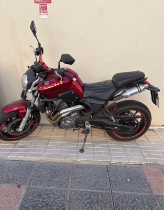 Vendo Yamaha MT-03 Roja