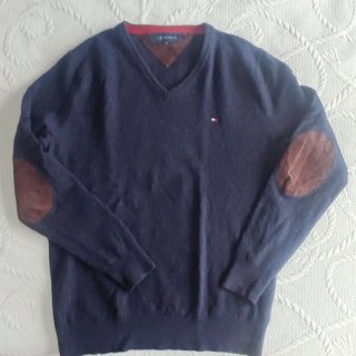 Jersey Tommy Hilfiger azul con coderas