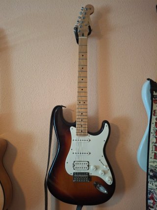 Guitarra Fender Stratocaster México