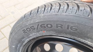 Rueda 205/60 R16 Michelin