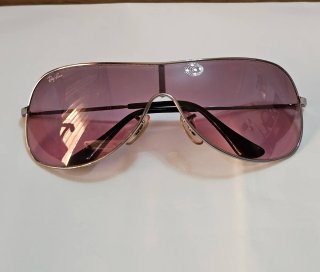 Gafas de sol Ray-Ban moradas