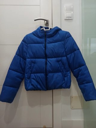 Cazadora acolchada azul TXS