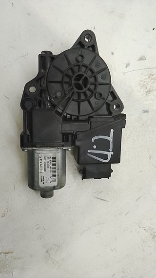 1009656 MOTOR ELEVALUNAS TRASERO DERECHO HYUNDAI KONA