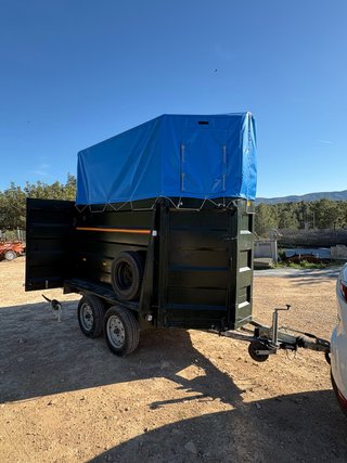 Remolque para 2 caballos