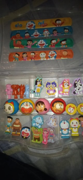 Colección Figuras Doraemon y Bluey Vendo o cambio