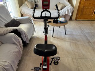 Bicicleta Estática Maketec