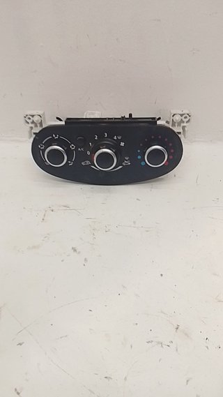 972723 MANDO CLIMATIZADOR DACIA LODGY