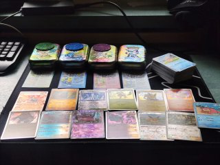 Lote Cartas Pokémon Prismatic Evolution + Latas