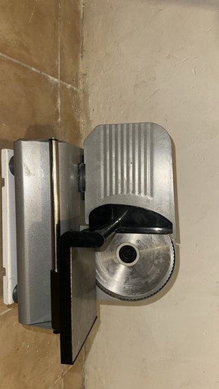 Cortadora de embutidos profesional