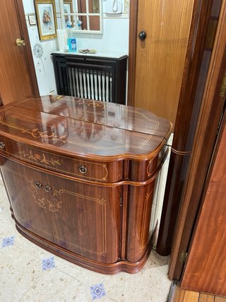 Mobile ingresso con specchio vintage