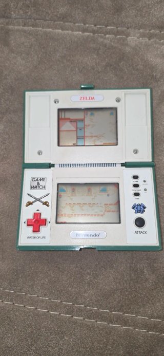 Nintendo Game & Watch: The Legend of Zelda
