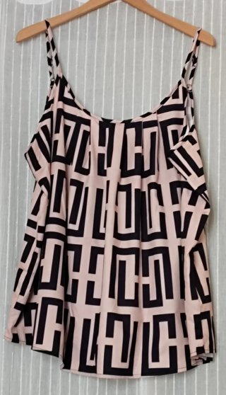 Top de crespón estampado