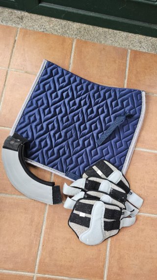 Conjunto Doma HKM Azul Marino y Gris