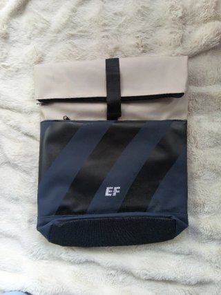 Mochila Beige y Azul