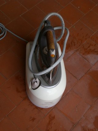 Centro de planchado Delonghi