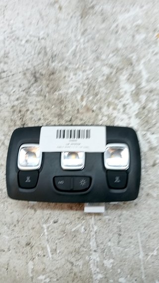 968046 LUZ INTERIOR RENAULT ARKANA